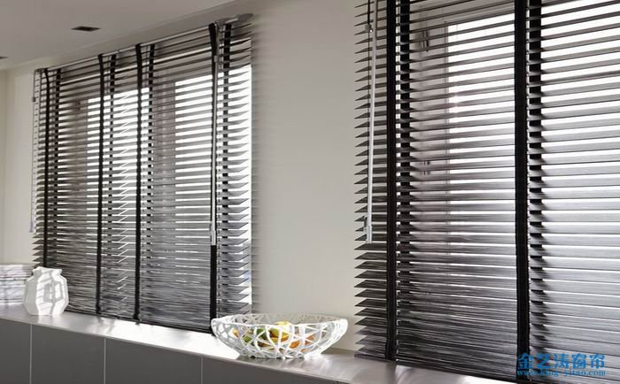 實(shí)木百葉簾窗簾品牌推薦:美居樂窗簾