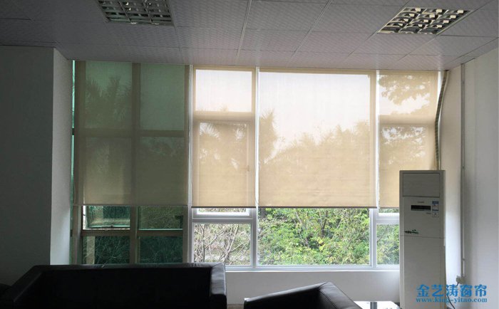 禪城區(qū)季華二路火炬創(chuàng)意園辦公室窗簾定做工程 禪城區(qū)季華路辦公室窗簾