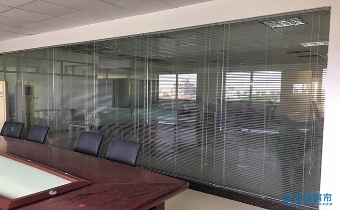 百葉窗簾的材質(zhì)有哪些?百葉窗簾什么材質(zhì)的好? 鋁百葉窗簾