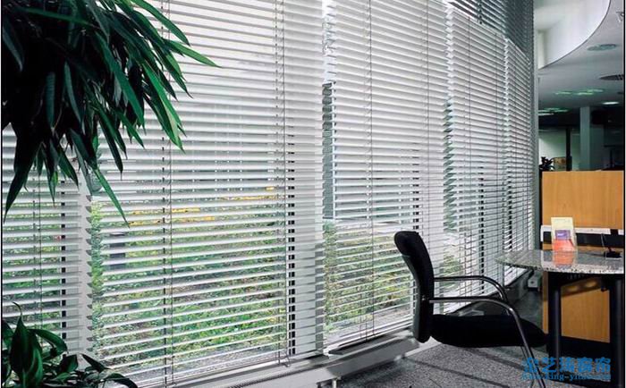 百葉窗簾價格一般多少?百葉窗簾選購技巧 百葉簾