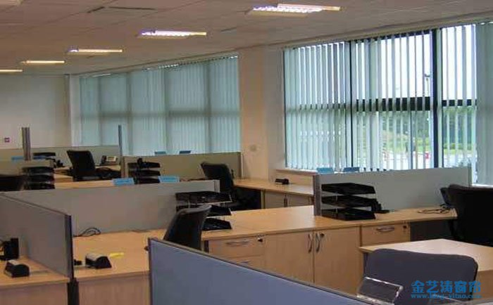 電動(dòng)窗簾怎么樣?電動(dòng)窗簾的優(yōu)缺點(diǎn)分析 電動(dòng)窗簾