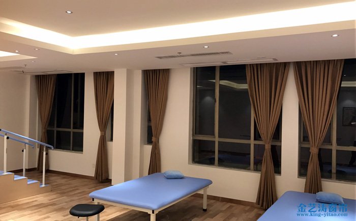 6種窗簾優(yōu)缺點(diǎn)對比 裝修選窗簾再也不用糾結(jié)! 布藝簾