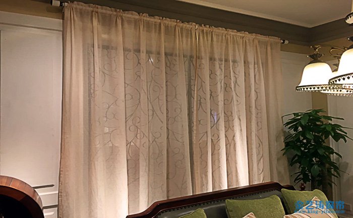 各種窗簾優(yōu)缺點介紹 家用窗簾哪種好 布藝簾